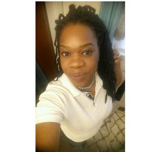 Meet your Posher, Nadine